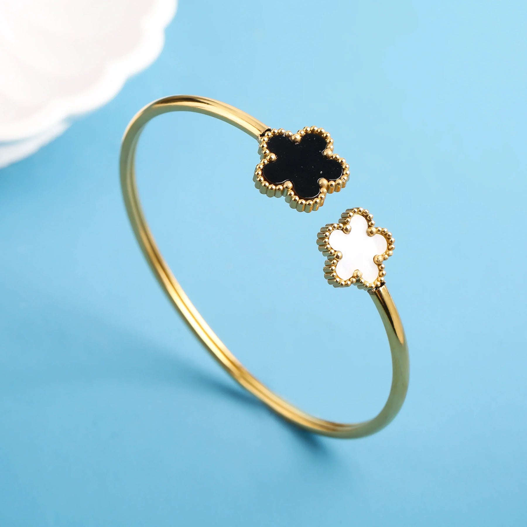 Bracelete Luxuoso Unissex Five-Leaf Flower
